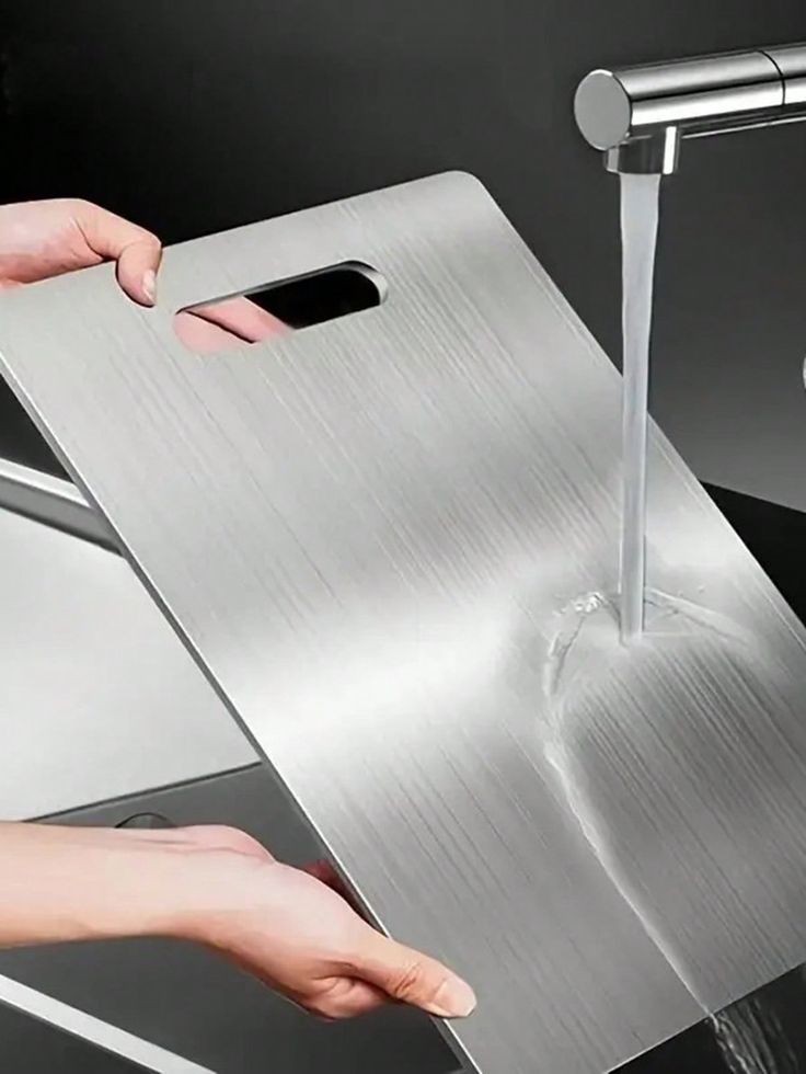 Titanium Cutting Board™ – Anti-Bacterial | No Microplastics | Rust-Proof | Food Safe